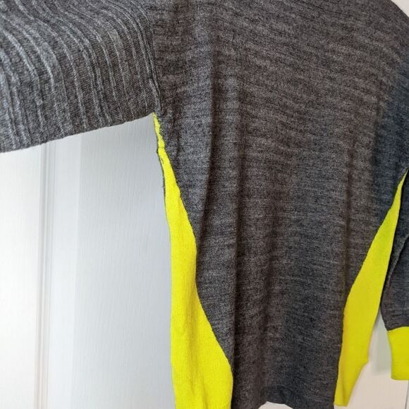 Christian Siriano grey Merino wool blend sweater mock neck medium @D - Picture 9 of 12